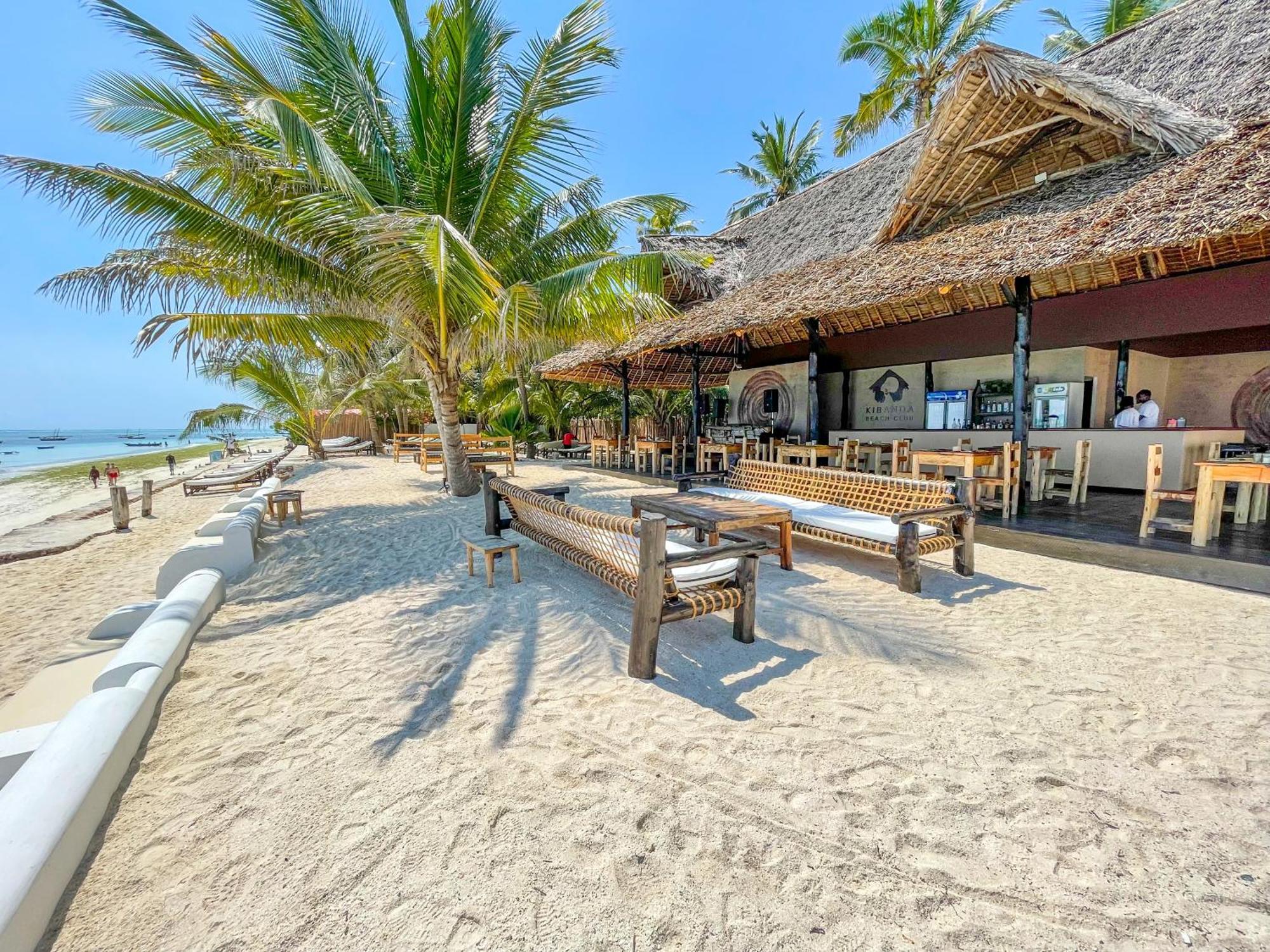 Kibanda Lodge Nungwi Bagian luar foto